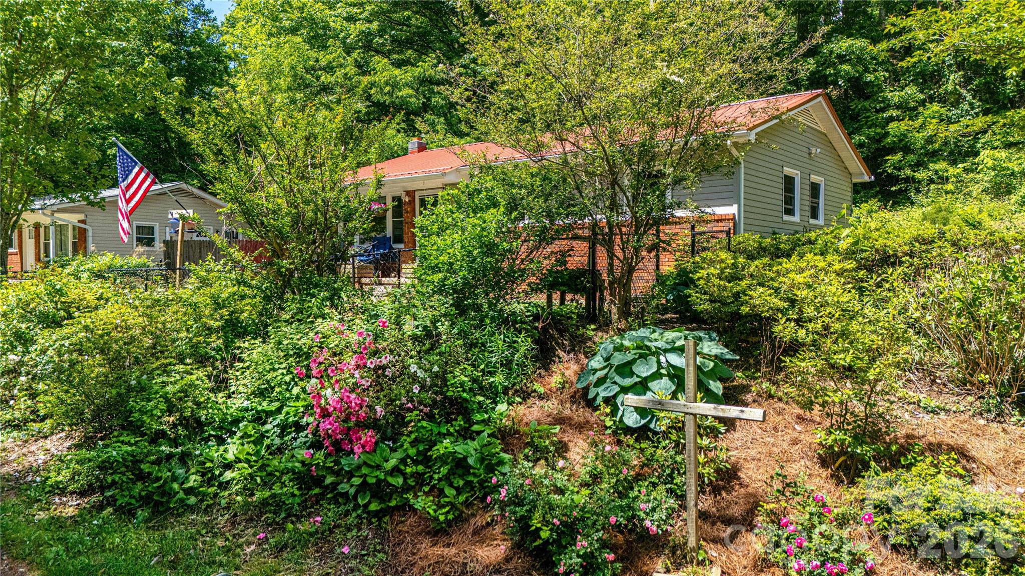 203 Kennedy Drive Swannanoa NC 28778