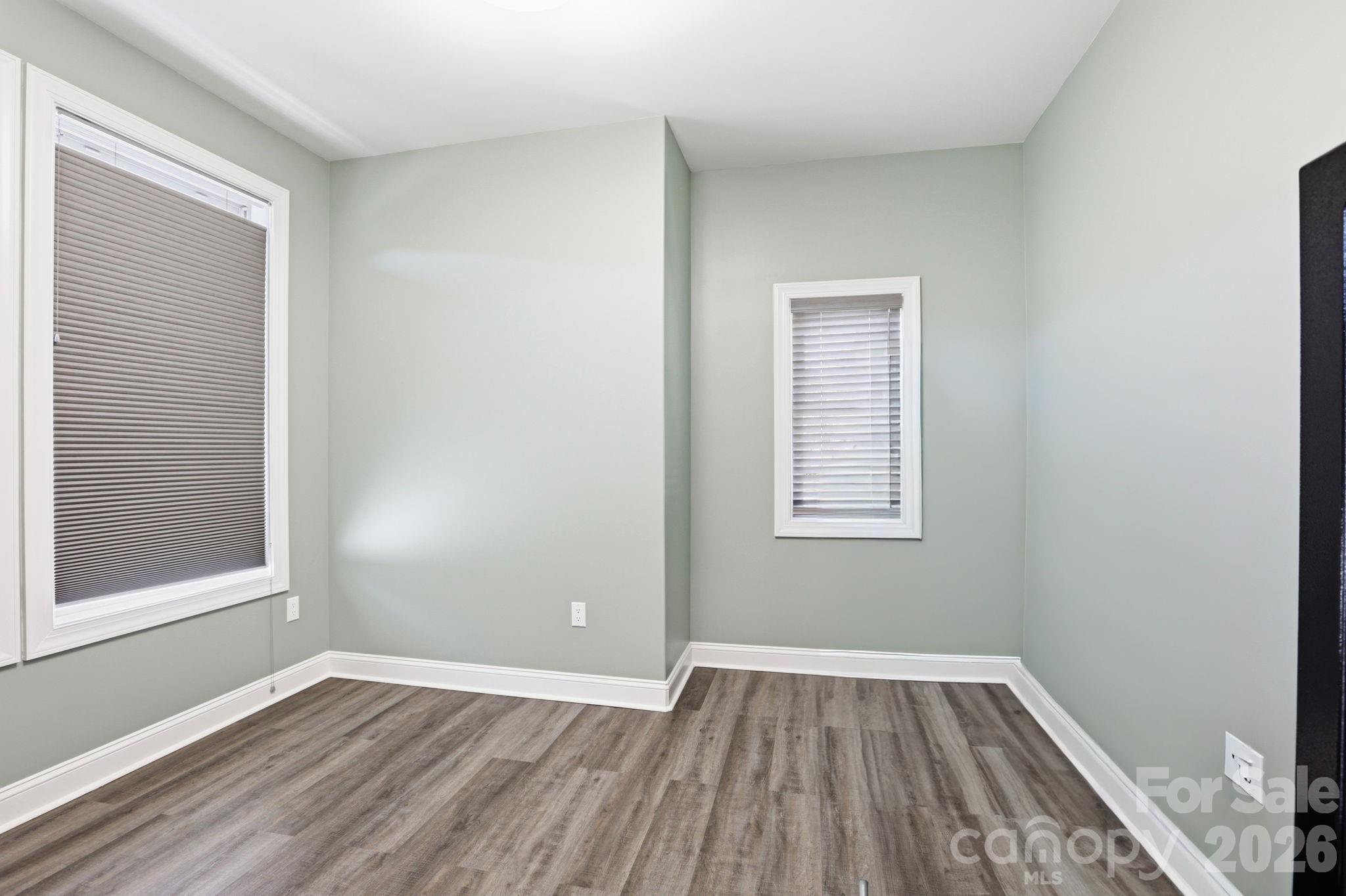 141 N Crab Meadow Drive Hendersonville NC 28739