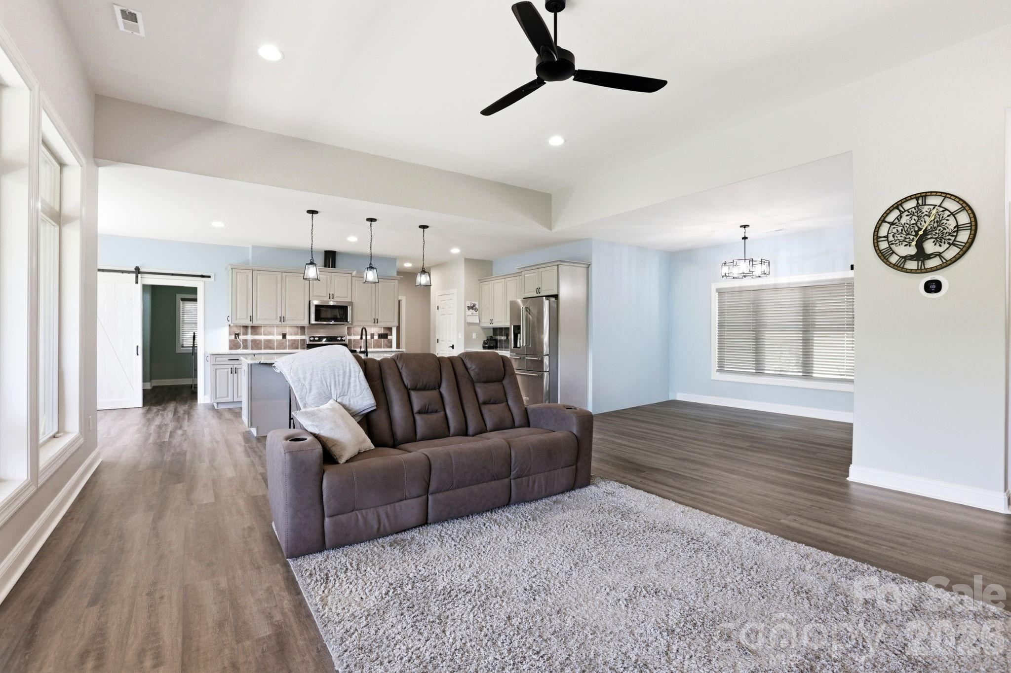 141 N Crab Meadow Drive Hendersonville NC 28739