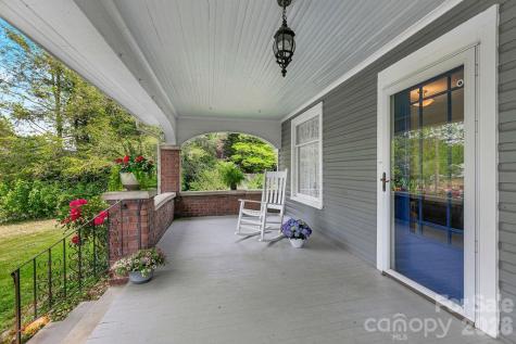 41 Harrison Street Canton NC 28716