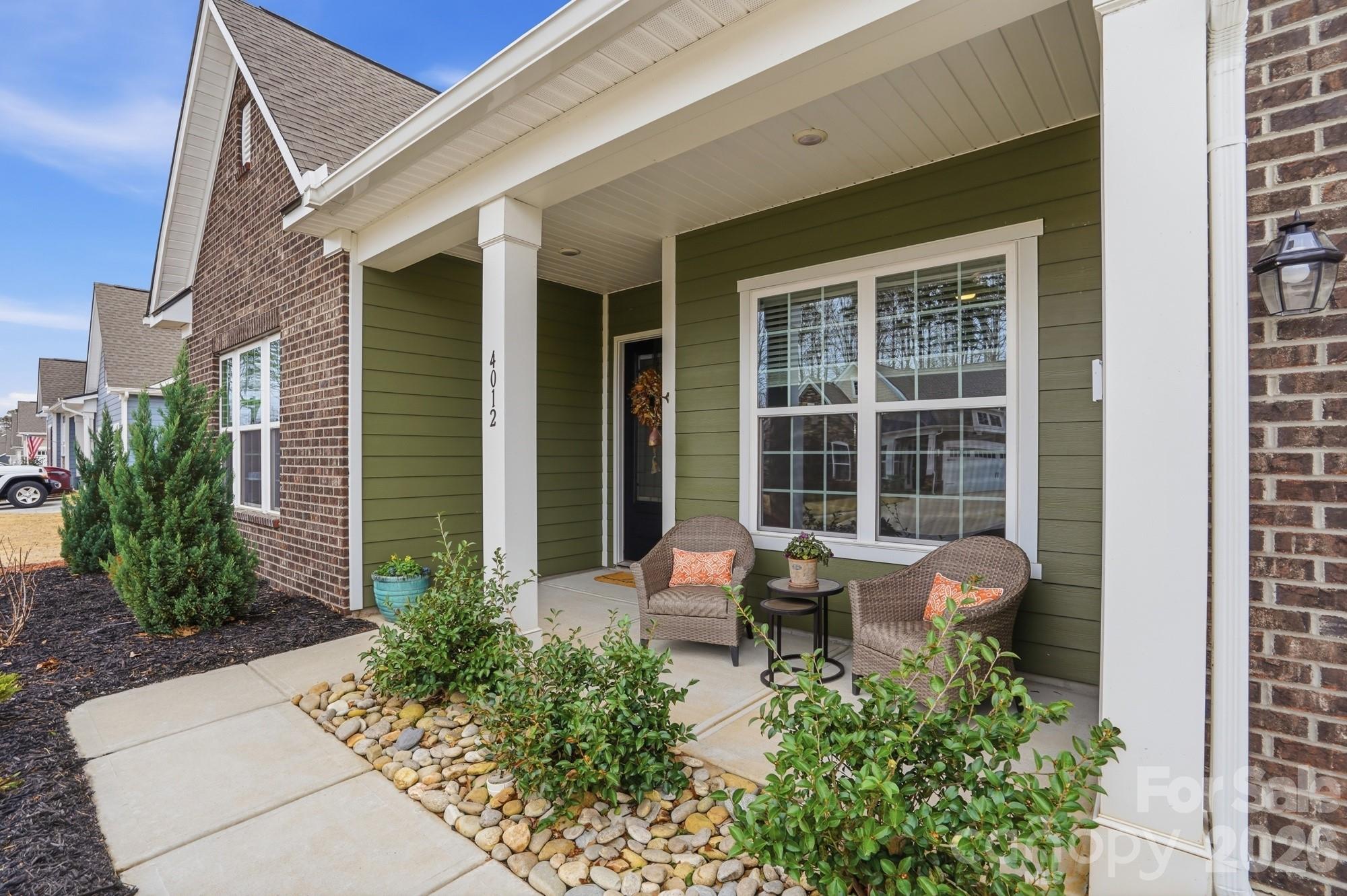 4012 Pollock View Mount Holly NC 28120