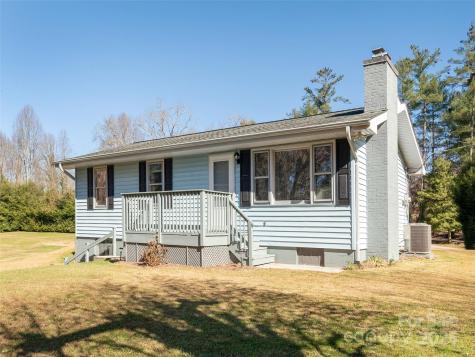 3021 Kanuga Road Hendersonville NC 28739