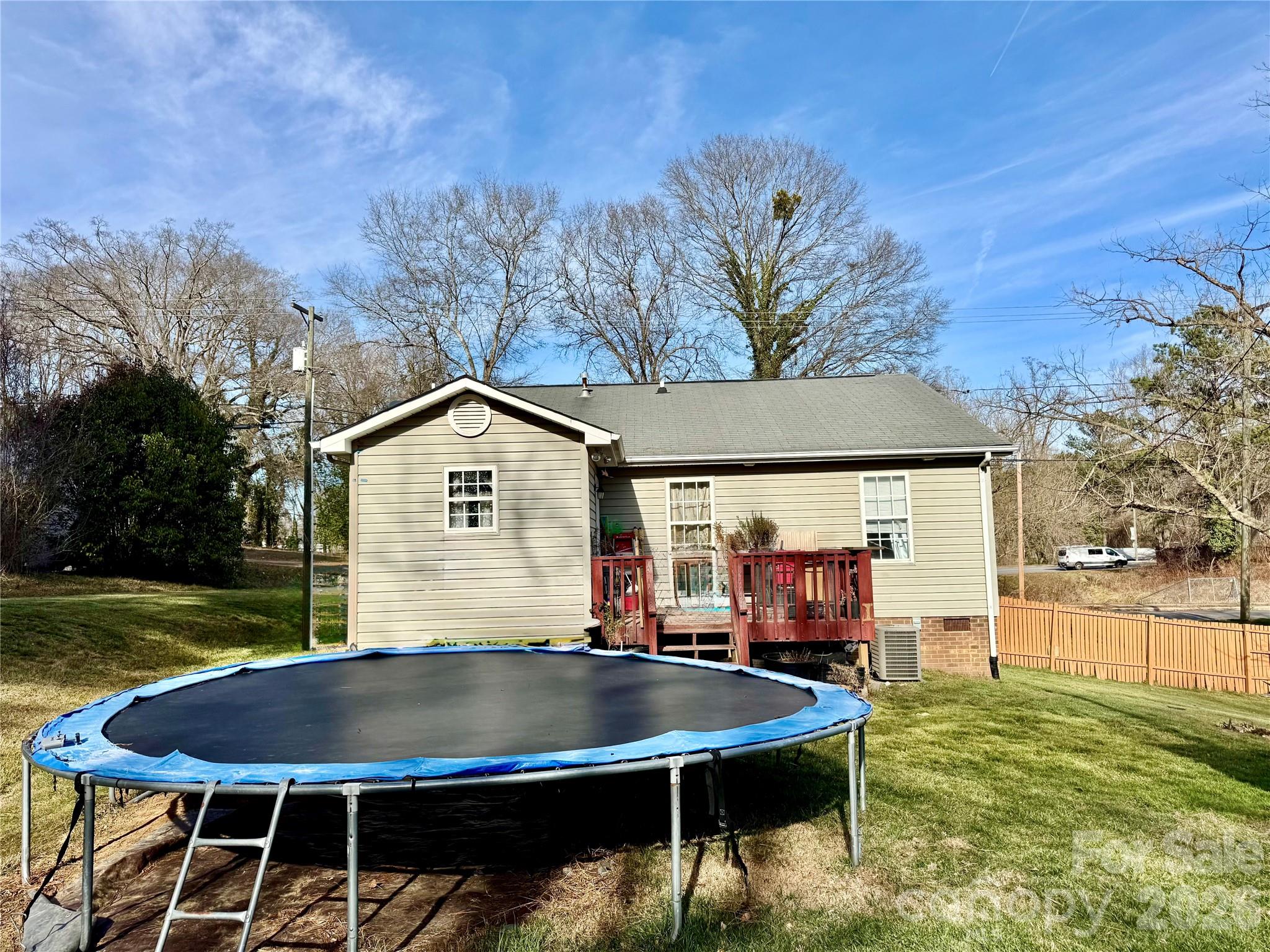 1019 W 7th Avenue Gastonia NC 28052