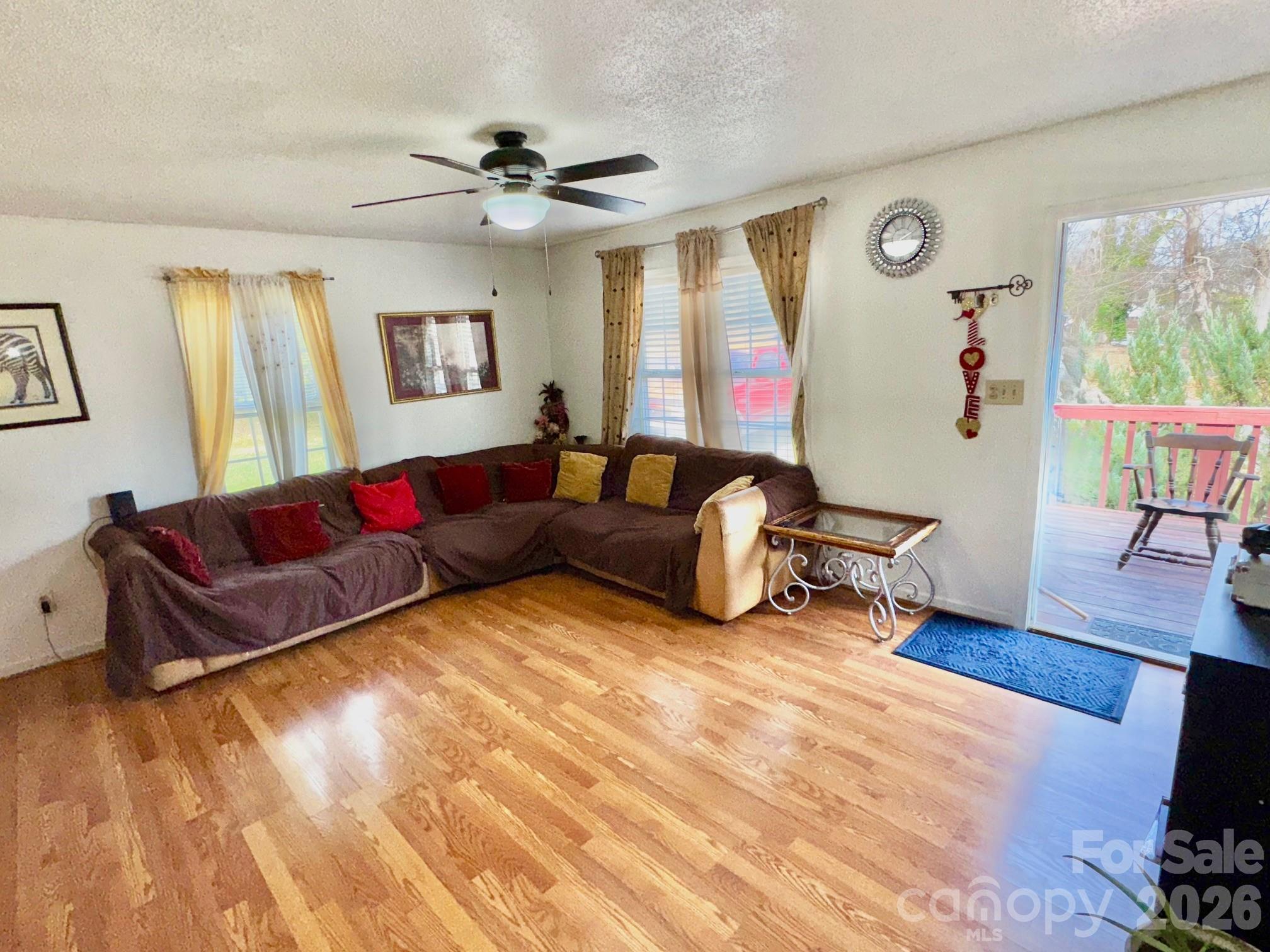 1019 W 7th Avenue Gastonia NC 28052