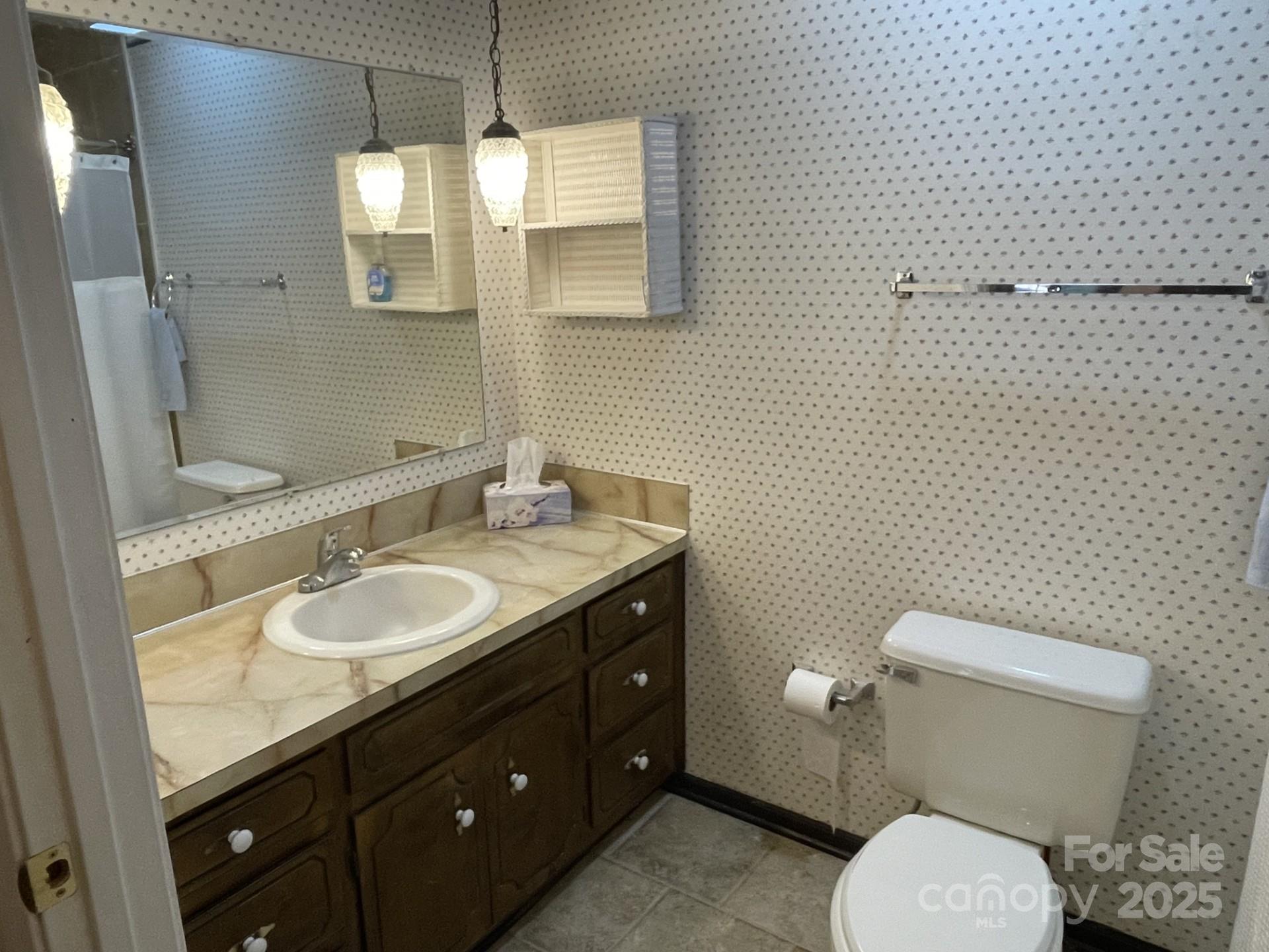 2411 Brookmeade Drive Albemarle NC 28001