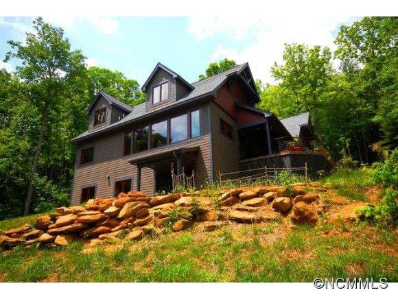 101 Log Gap Road Fairview NC 28730