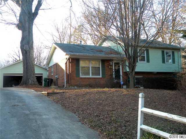 3115 Ivydale Drive Charlotte NC 28212