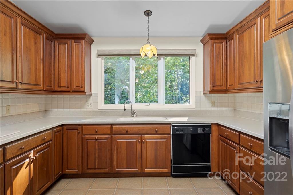 40 Woodbury Road Asheville NC 28804
