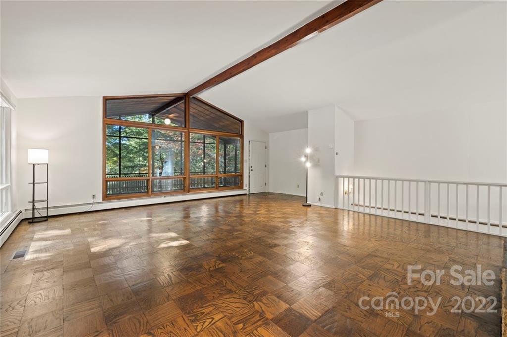 40 Woodbury Road Asheville NC 28804