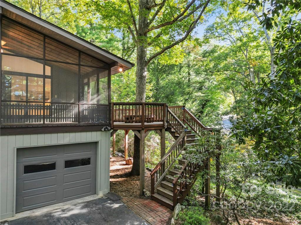 40 Woodbury Road Asheville NC 28804