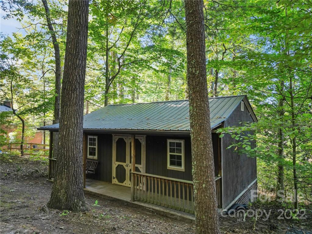 40 Woodbury Road Asheville NC 28804