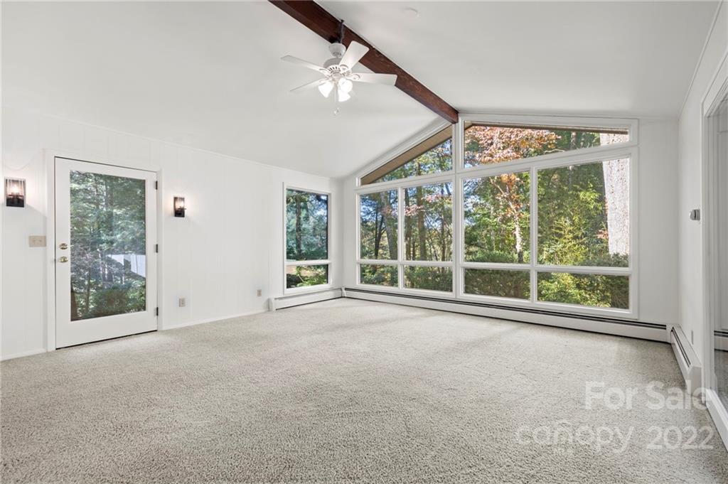 40 Woodbury Road Asheville NC 28804