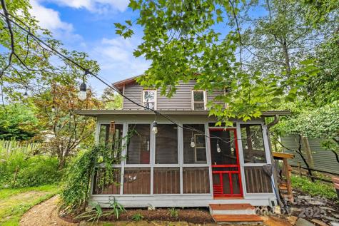 102 4th Street Black Mountain NC 28711