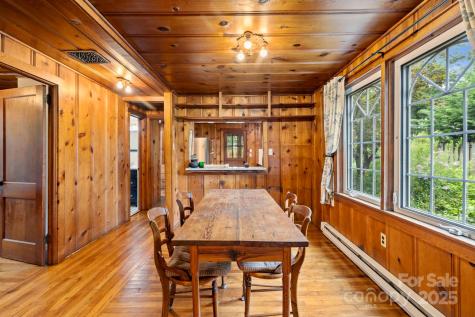 102 4th Street Black Mountain NC 28711