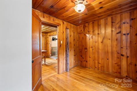 102 4th Street Black Mountain NC 28711