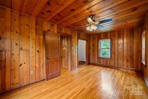 102 4th Street Black Mountain NC 28711