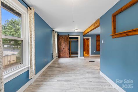 102 4th Street Black Mountain NC 28711