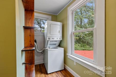 102 4th Street Black Mountain NC 28711