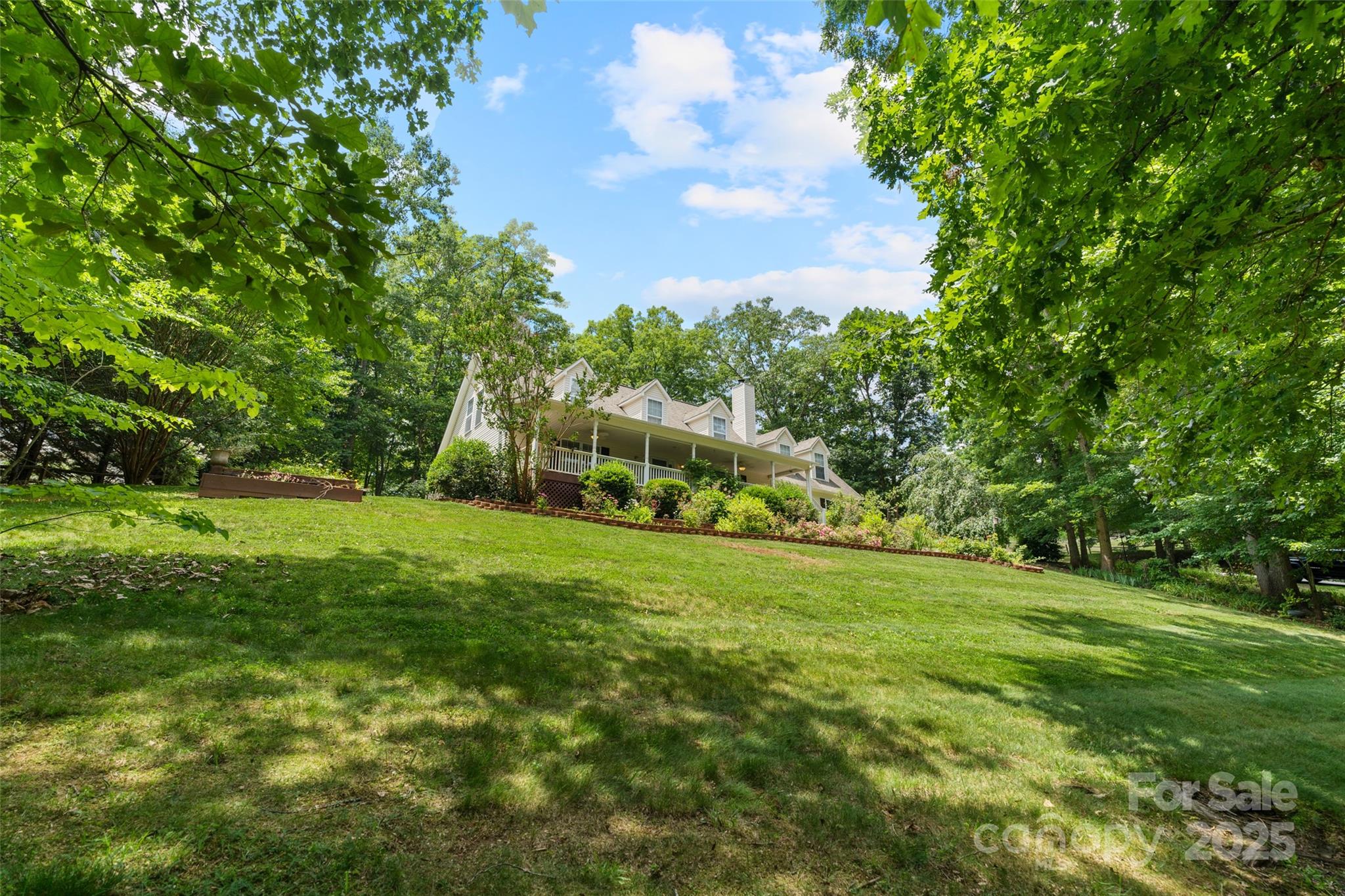 21 Farm Valley Court Weaverville NC 28787
