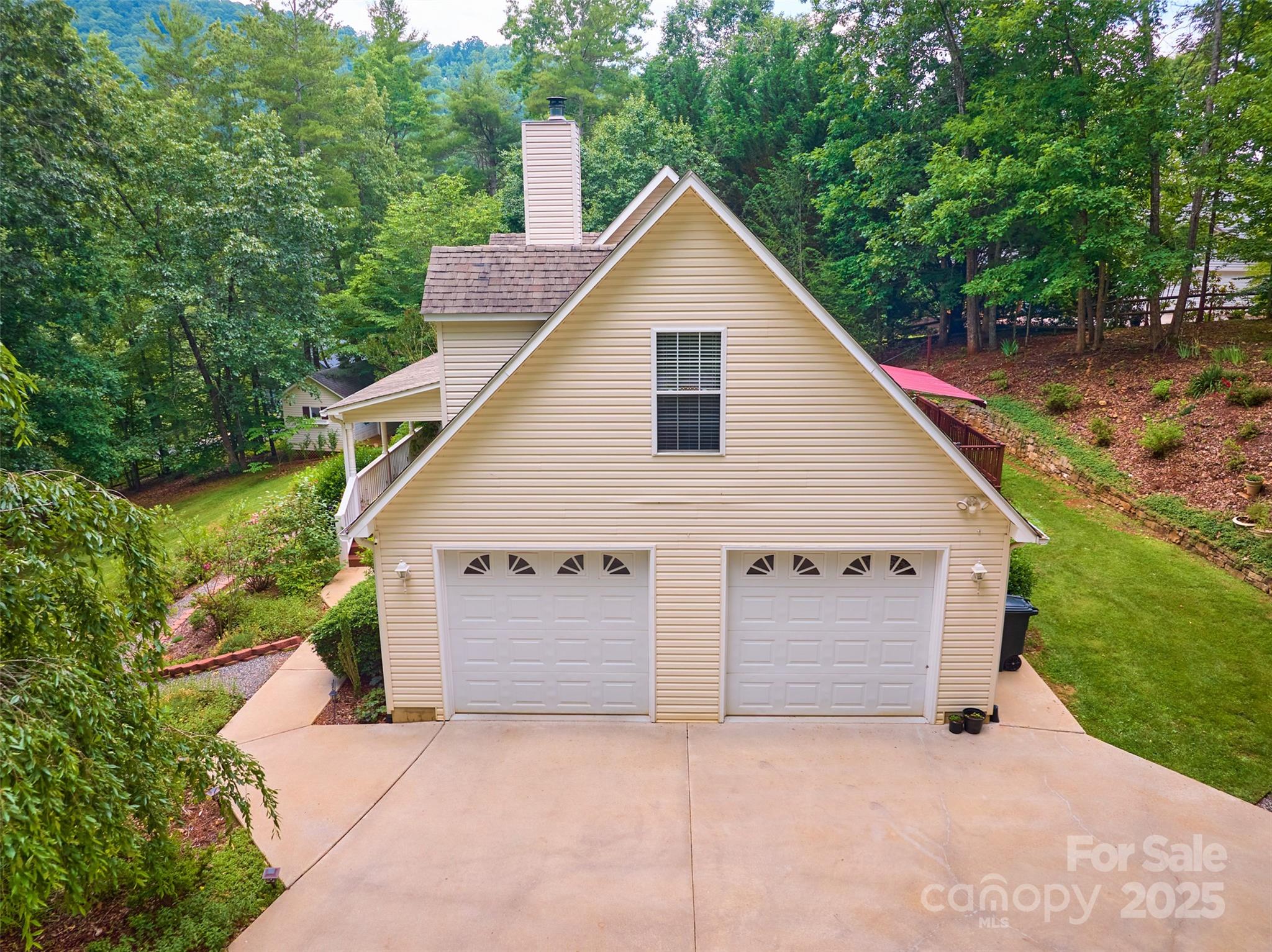 21 Farm Valley Court Weaverville NC 28787