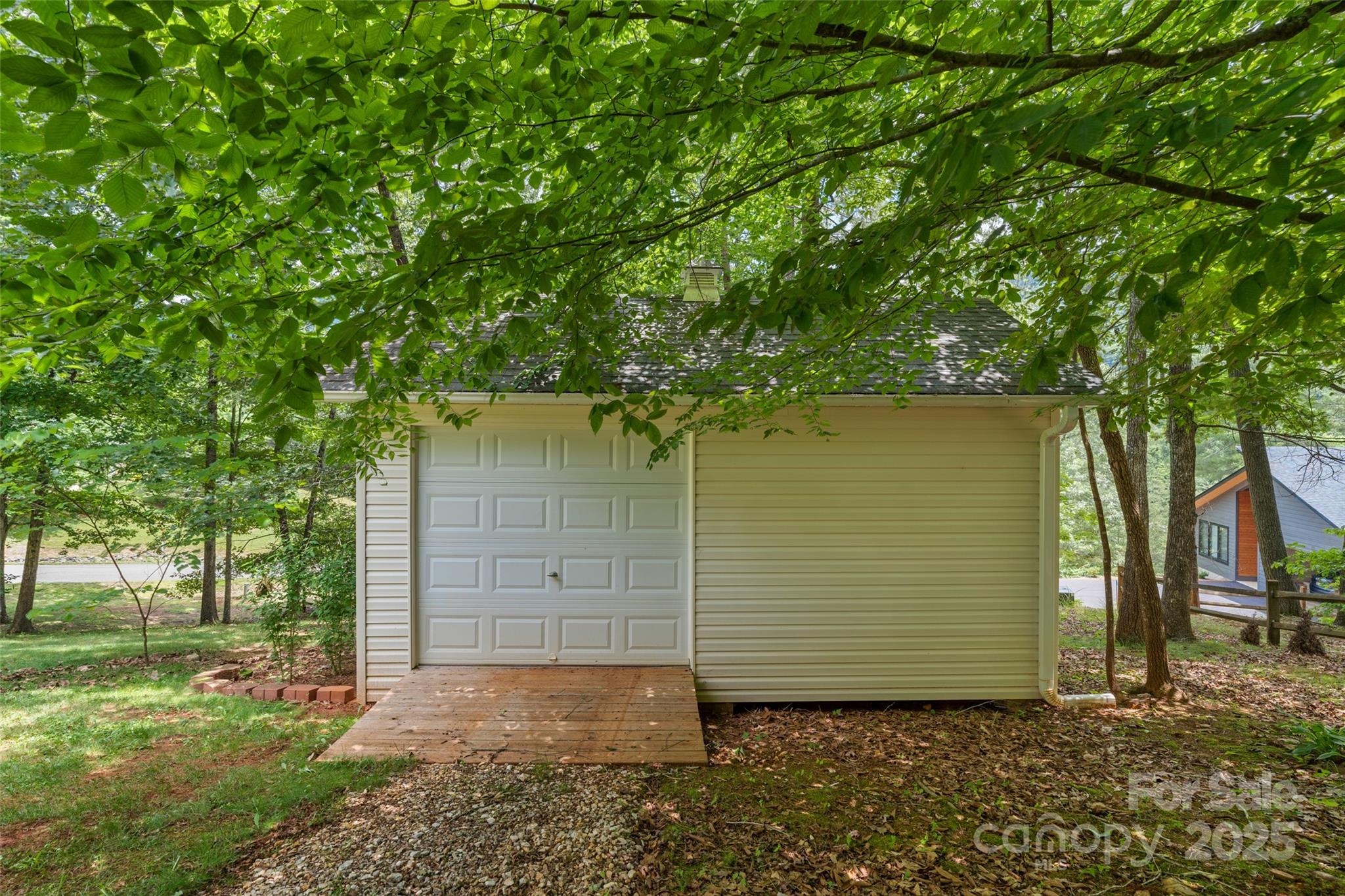 21 Farm Valley Court Weaverville NC 28787
