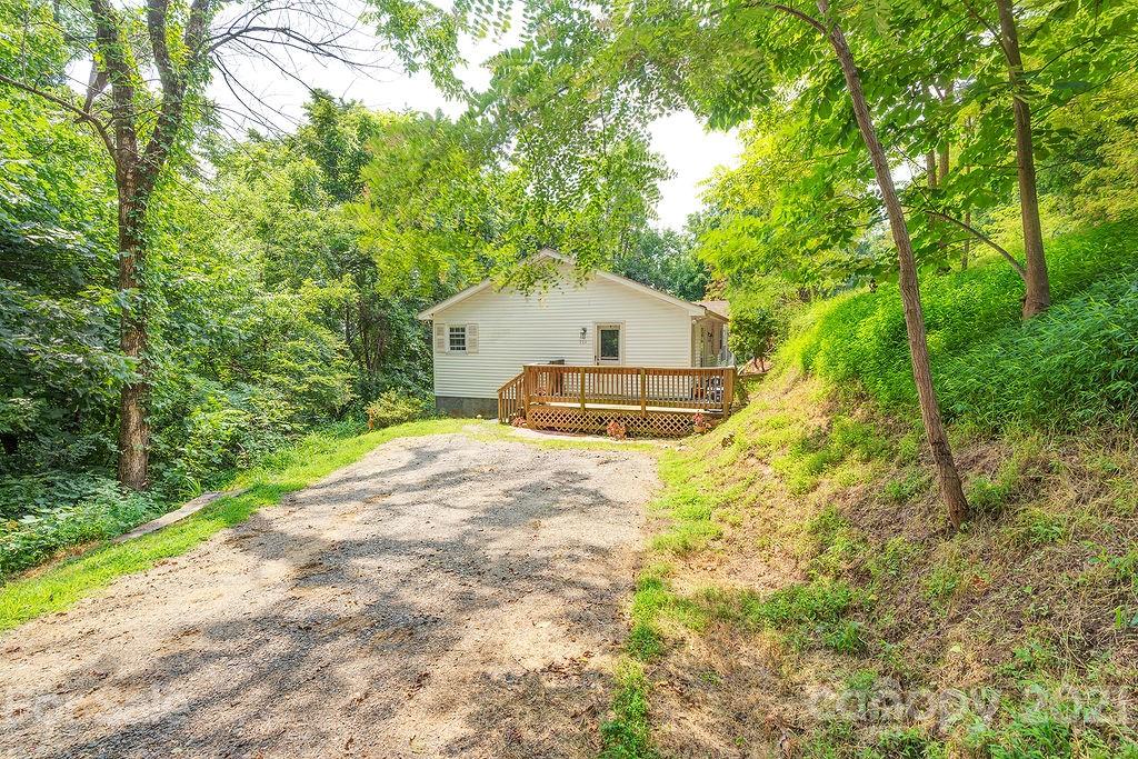 111 Wilderness Trail Candler NC 28715