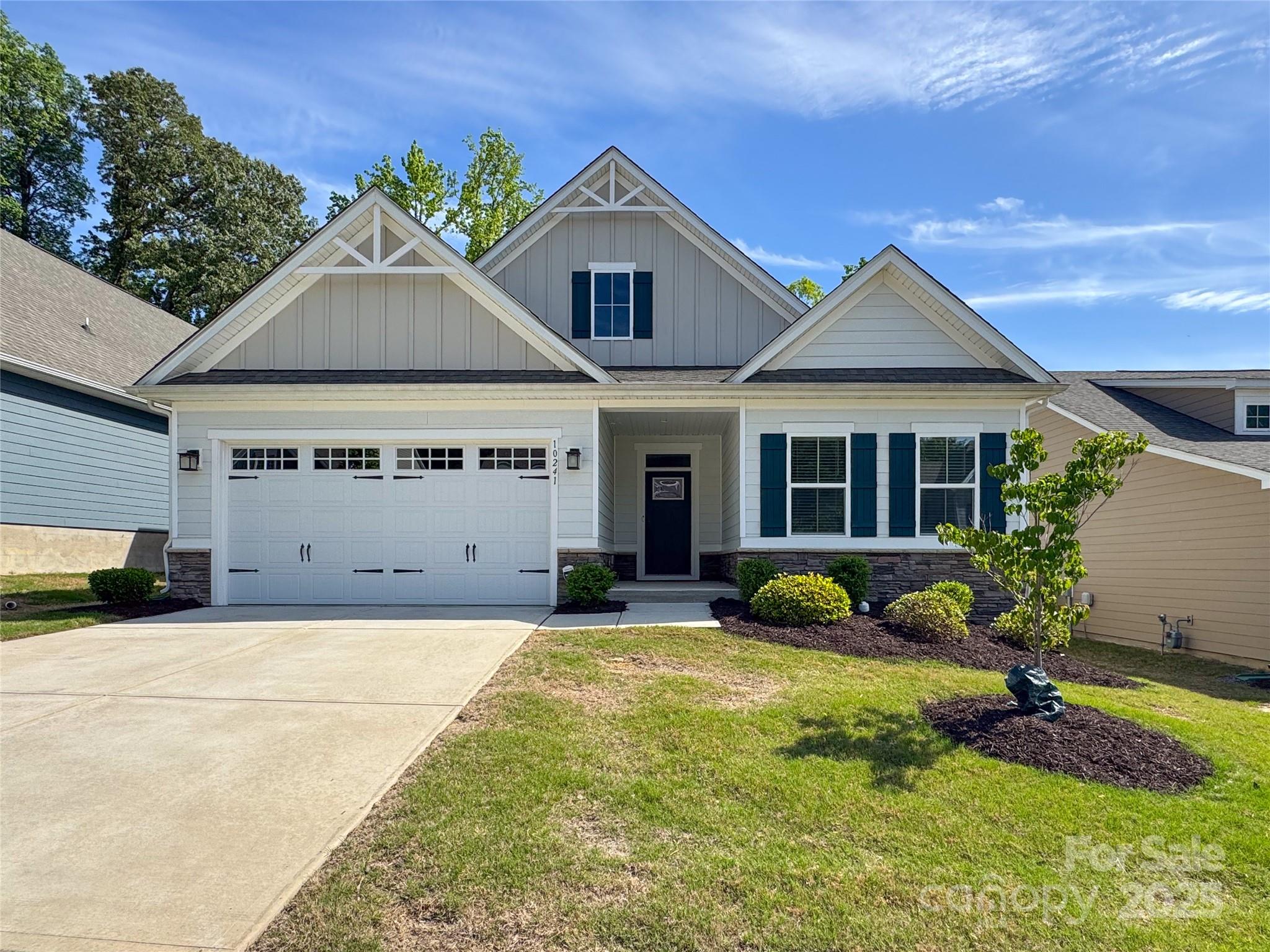 10241 Black Locust Lane Charlotte NC 28215