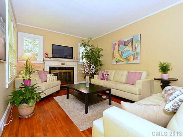 2537 Cranbrook Lane Charlotte NC 28207