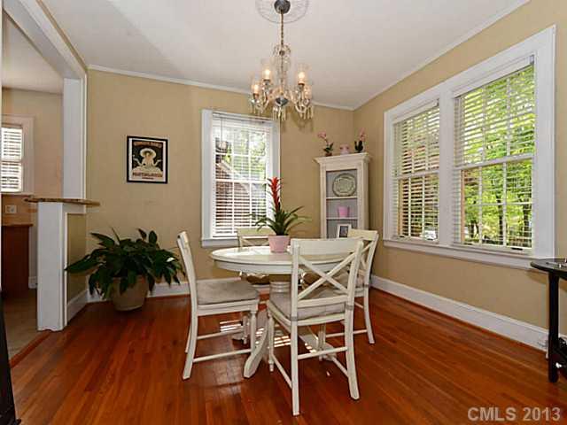 2537 Cranbrook Lane Charlotte NC 28207