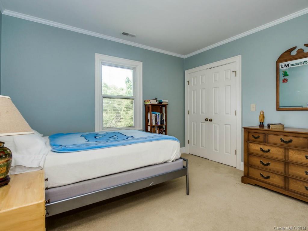 10131 Foxhall Drive Charlotte NC 28210