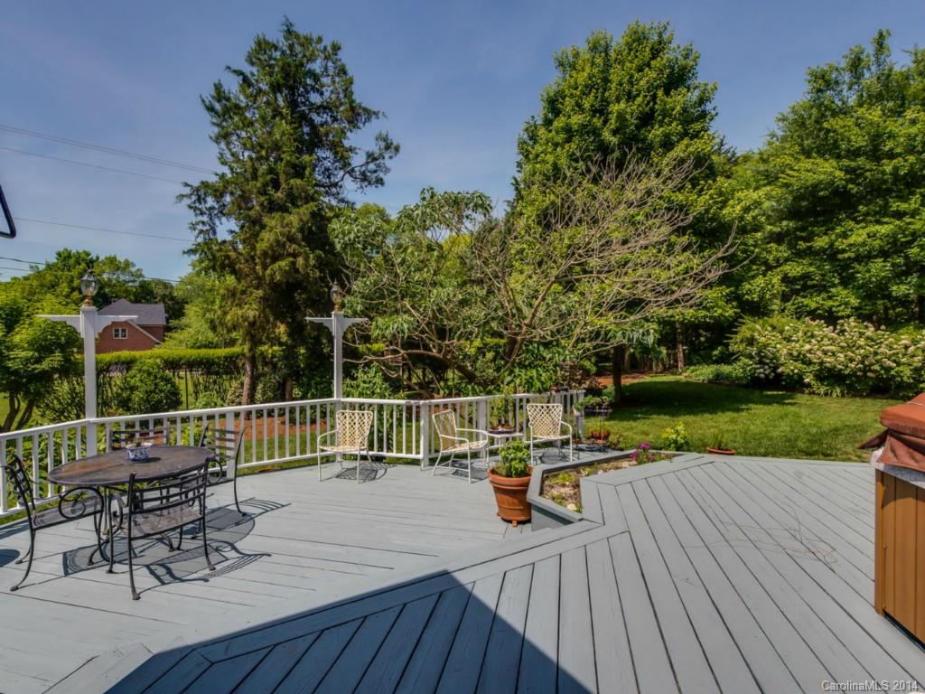 10131 Foxhall Drive Charlotte NC 28210