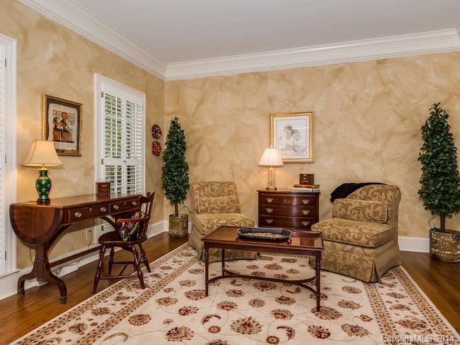 10131 Foxhall Drive Charlotte NC 28210