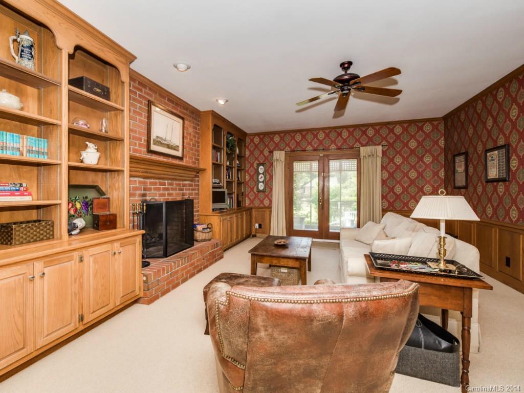 10131 Foxhall Drive Charlotte NC 28210