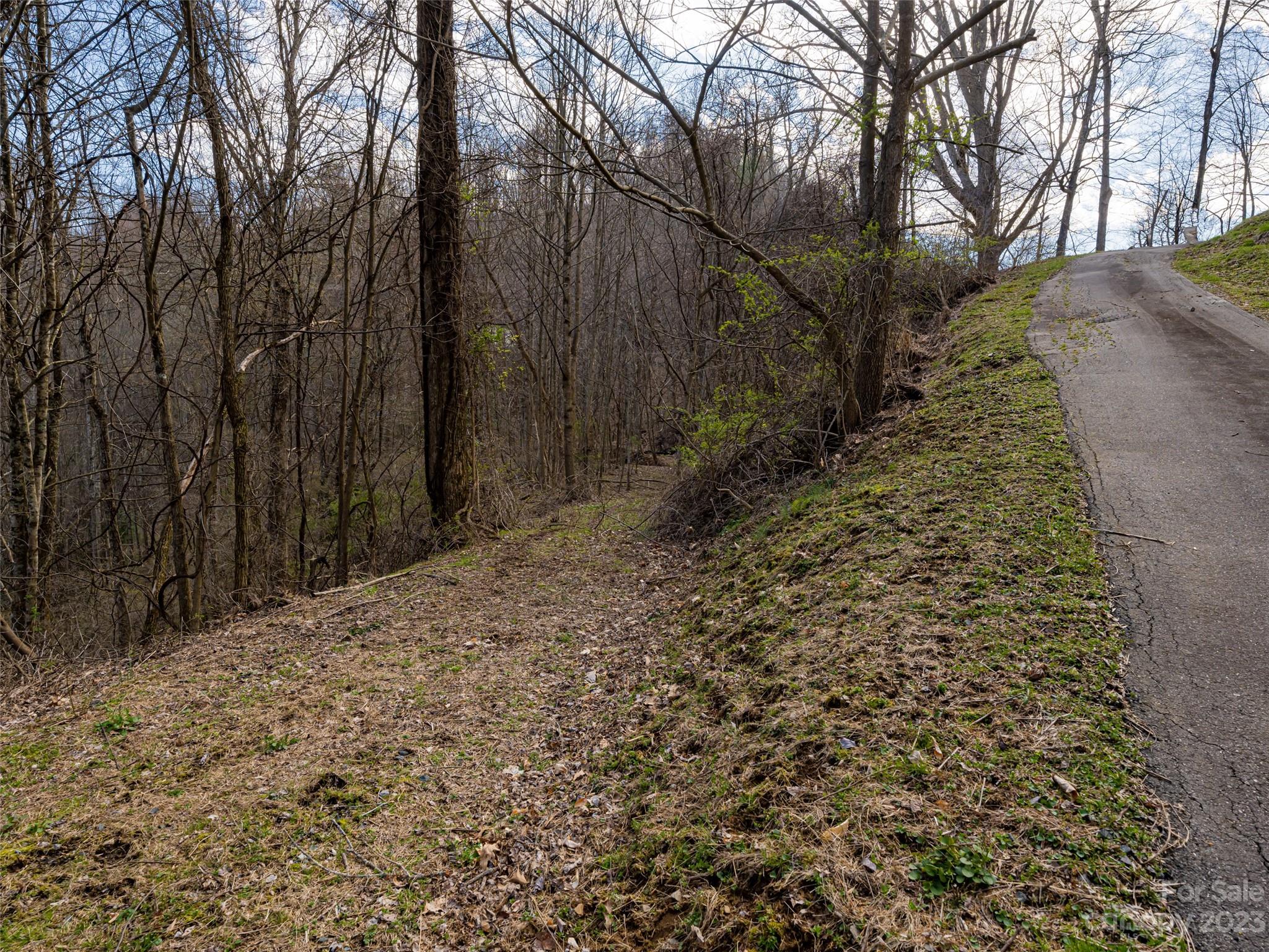 331 Hidden Creek Lane Burnsville NC 28714