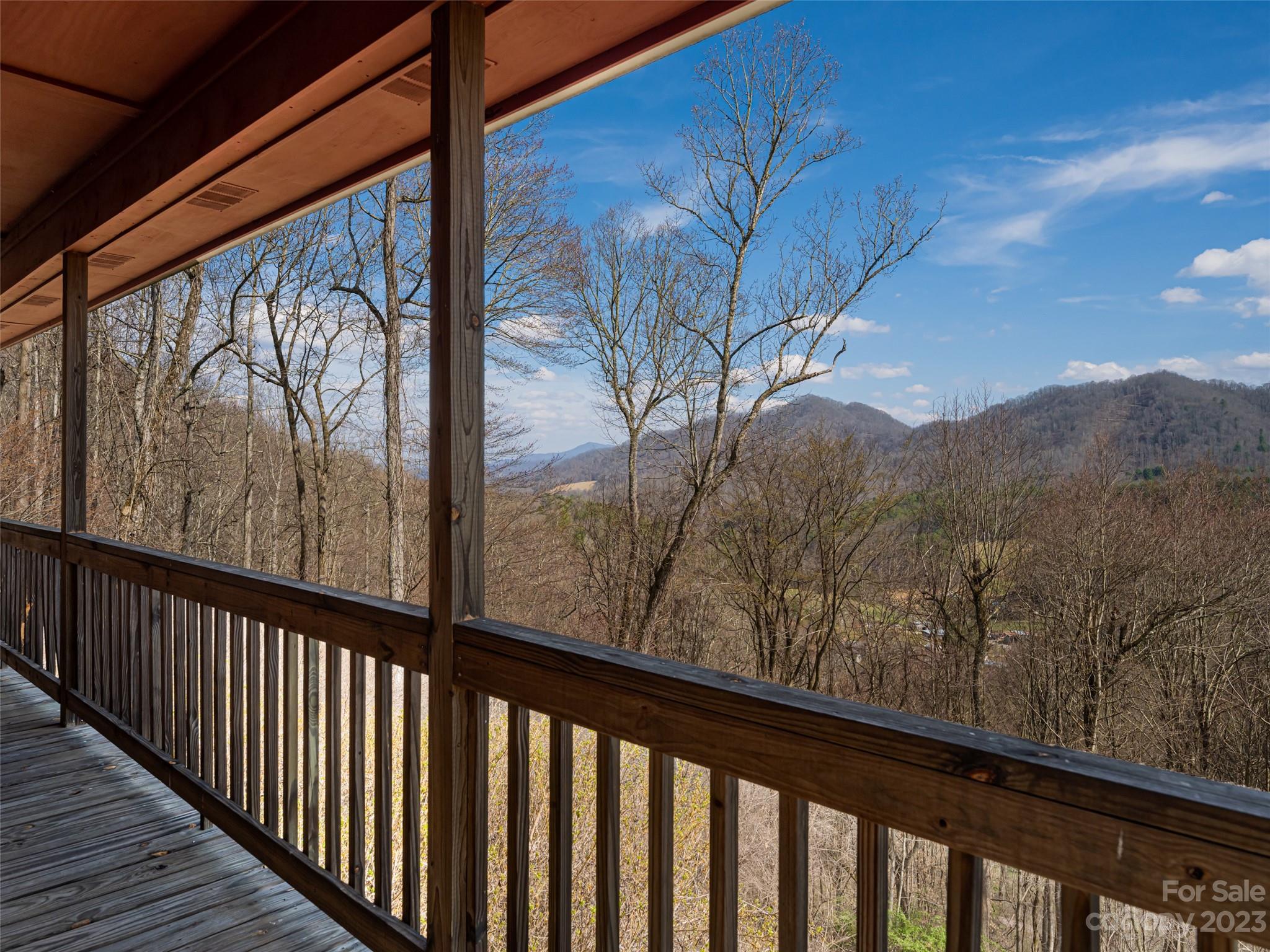 331 Hidden Creek Lane Burnsville NC 28714