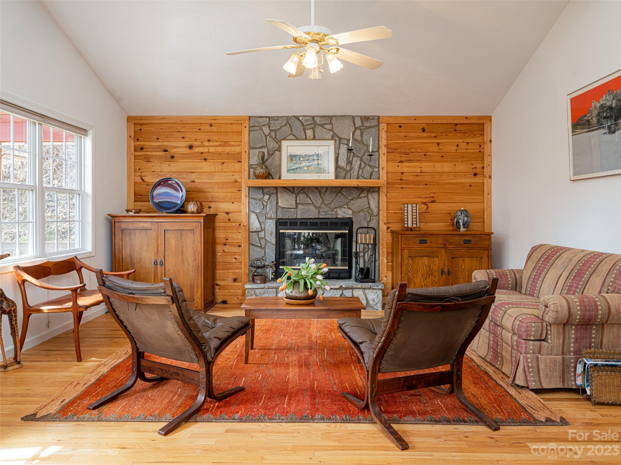 331 Hidden Creek Lane Burnsville NC 28714