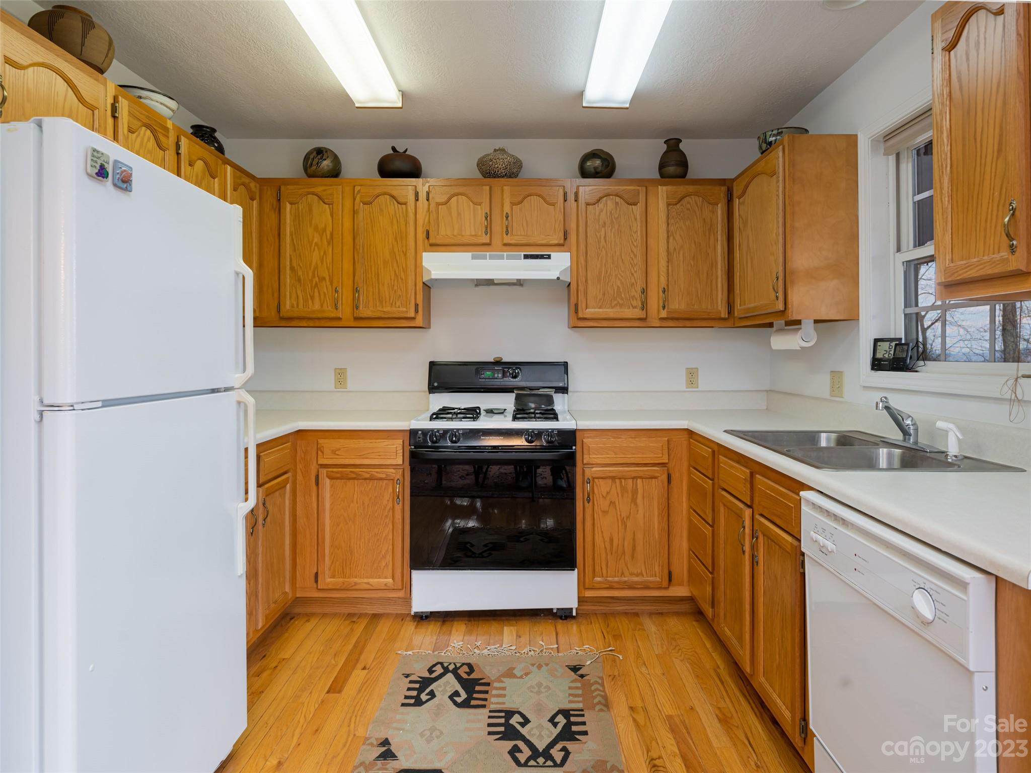 331 Hidden Creek Lane Burnsville NC 28714