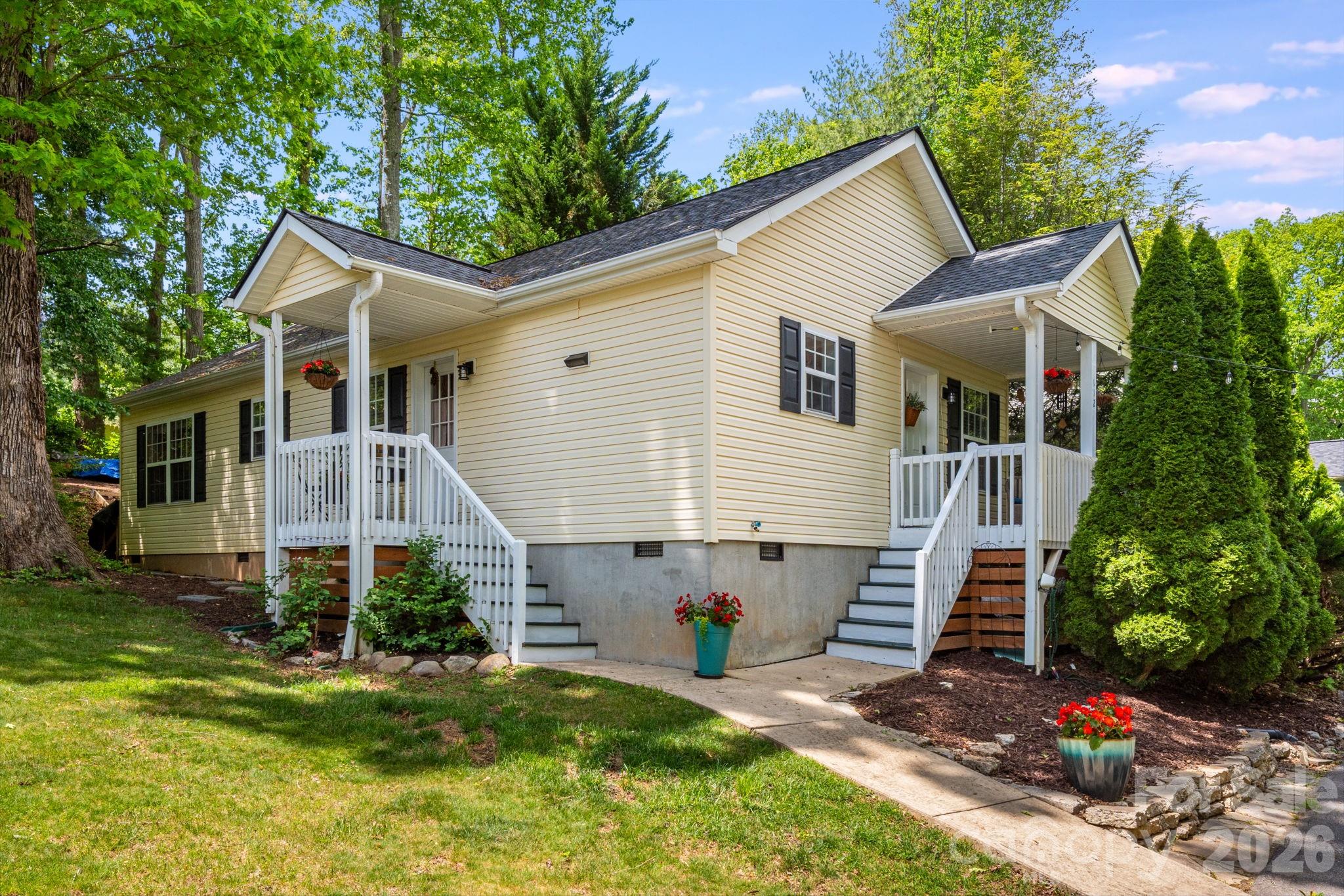 112 Shadowlawn Drive Asheville NC 28806