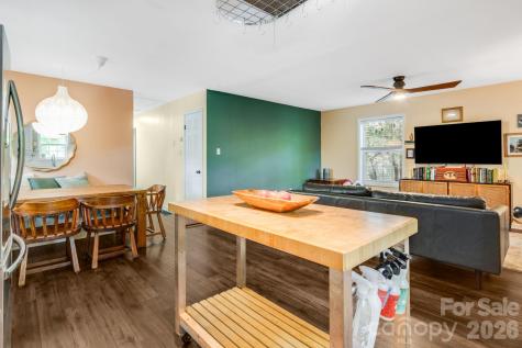 112 Shadowlawn Drive Asheville NC 28806
