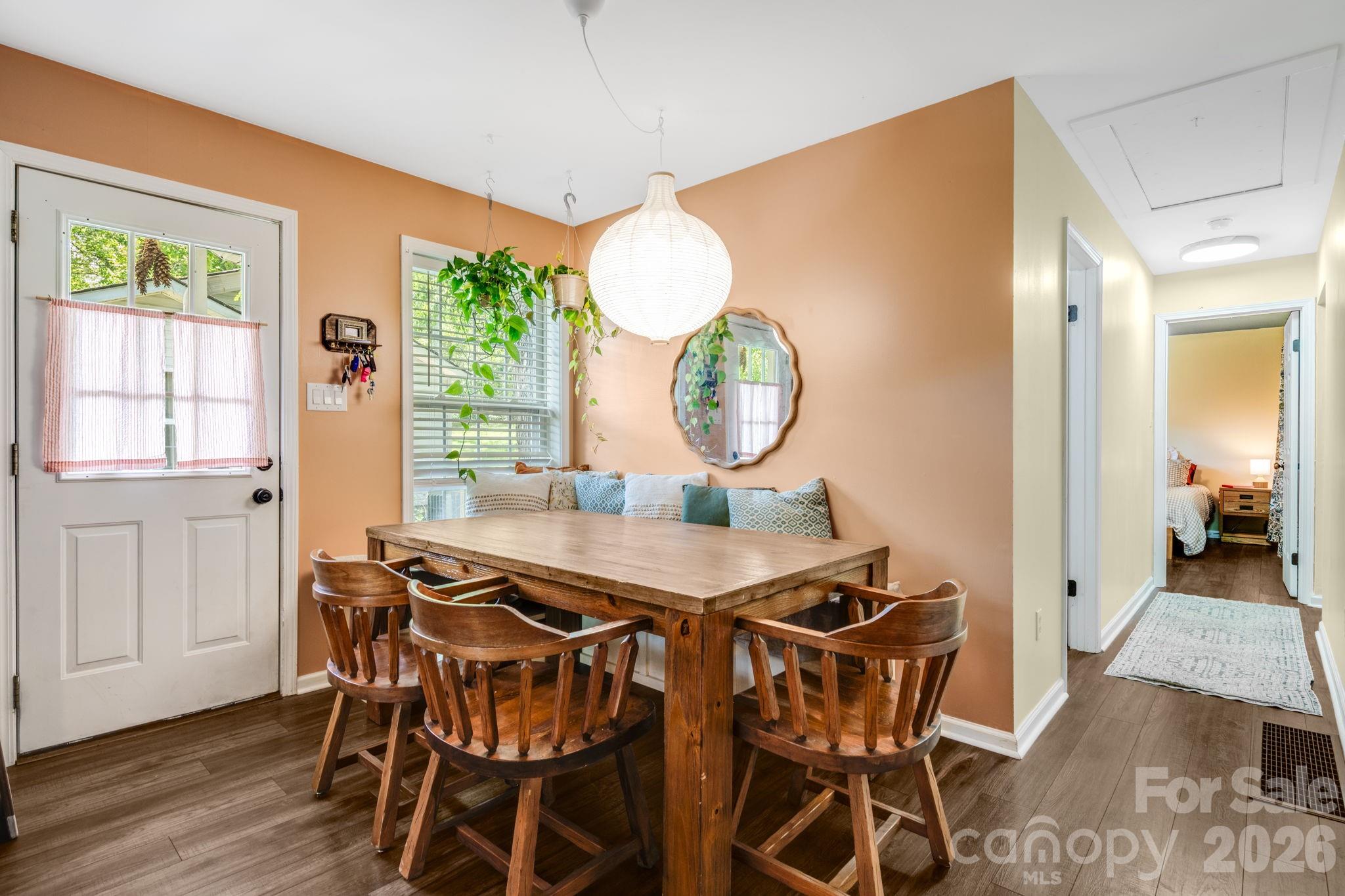 112 Shadowlawn Drive Asheville NC 28806