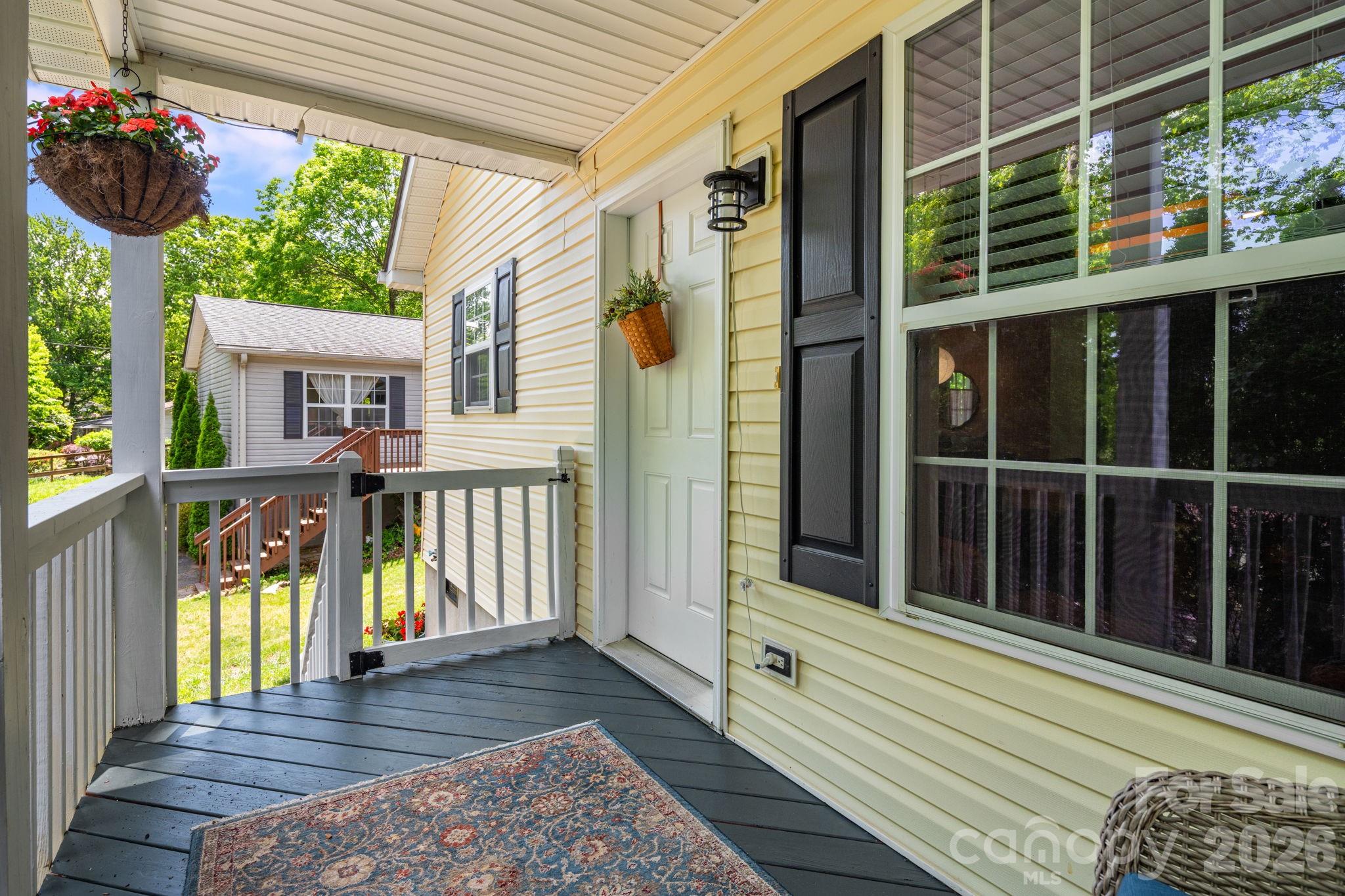 112 Shadowlawn Drive Asheville NC 28806