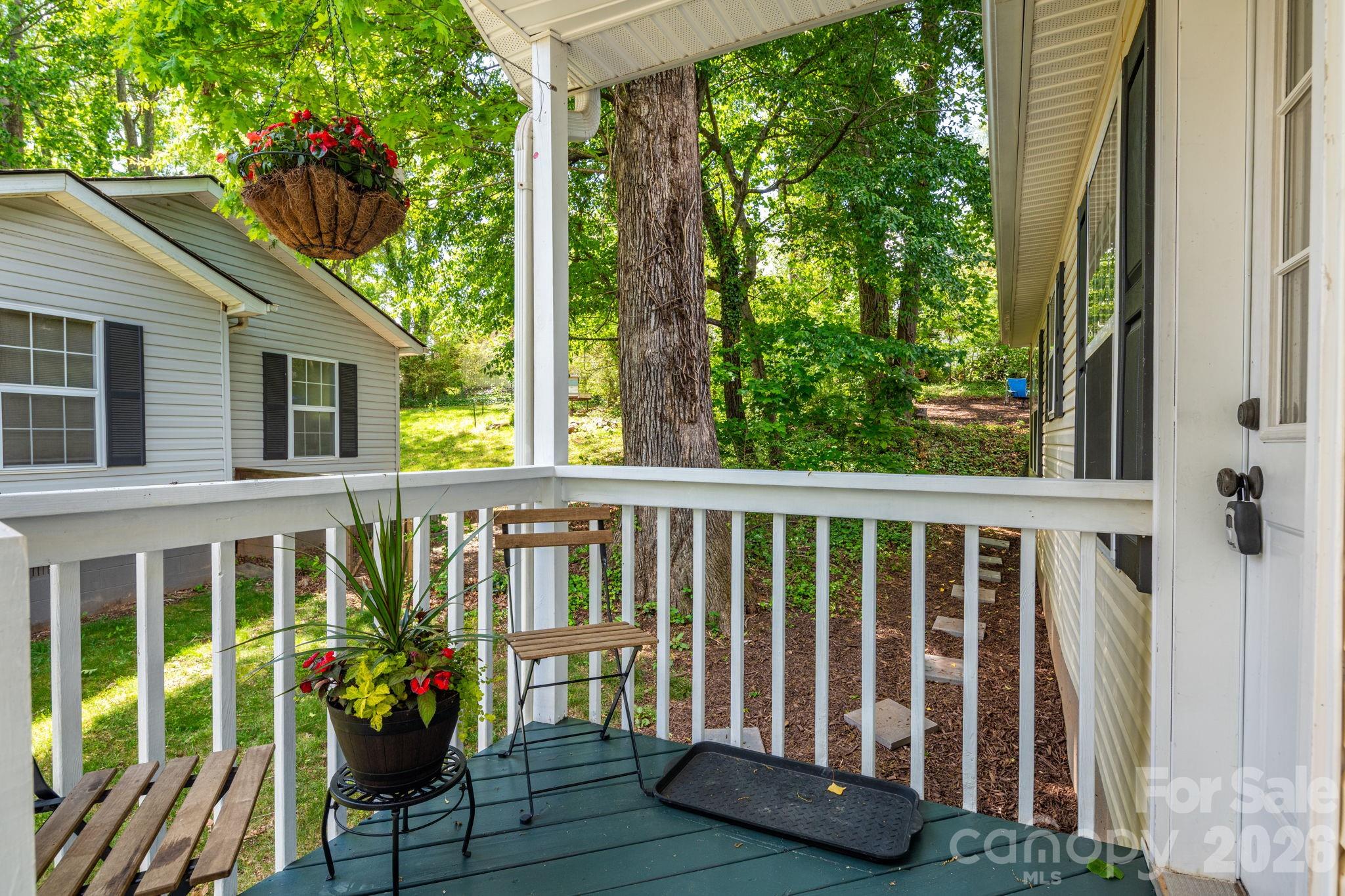 112 Shadowlawn Drive Asheville NC 28806