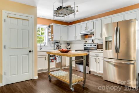 112 Shadowlawn Drive Asheville NC 28806