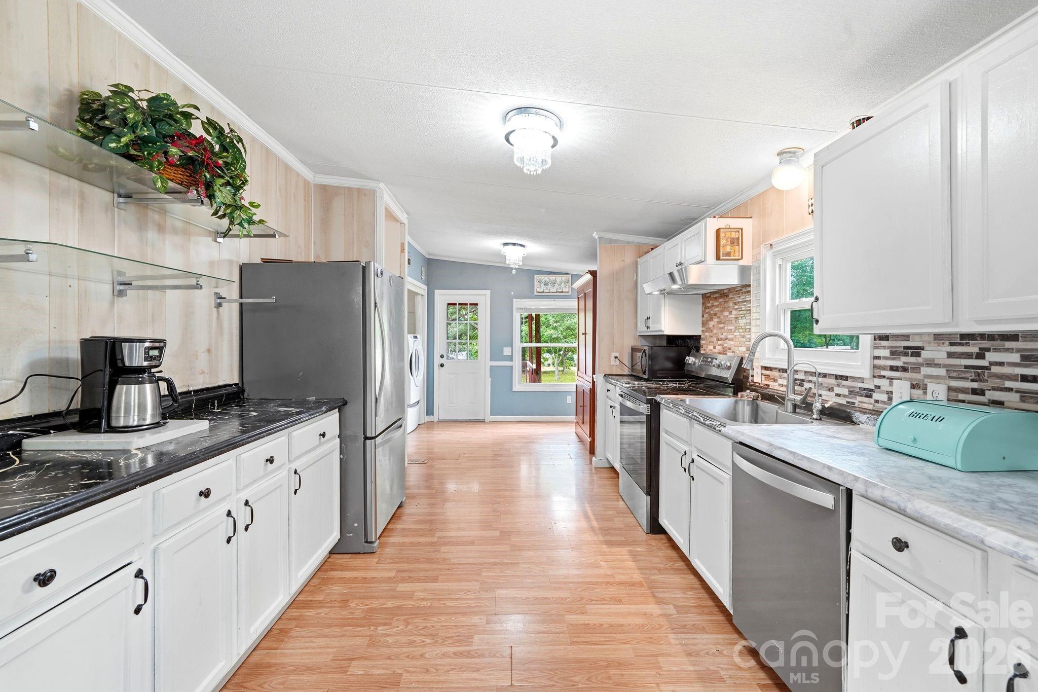 232 Summertree Drive Troutman NC 28166