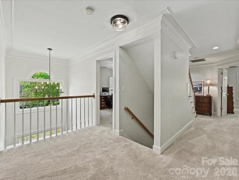6232 Woodleigh Oaks Drive Charlotte NC 28226