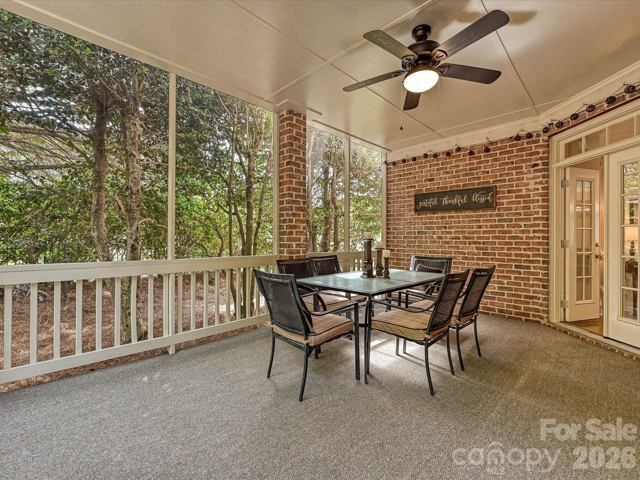 6232 Woodleigh Oaks Drive Charlotte NC 28226