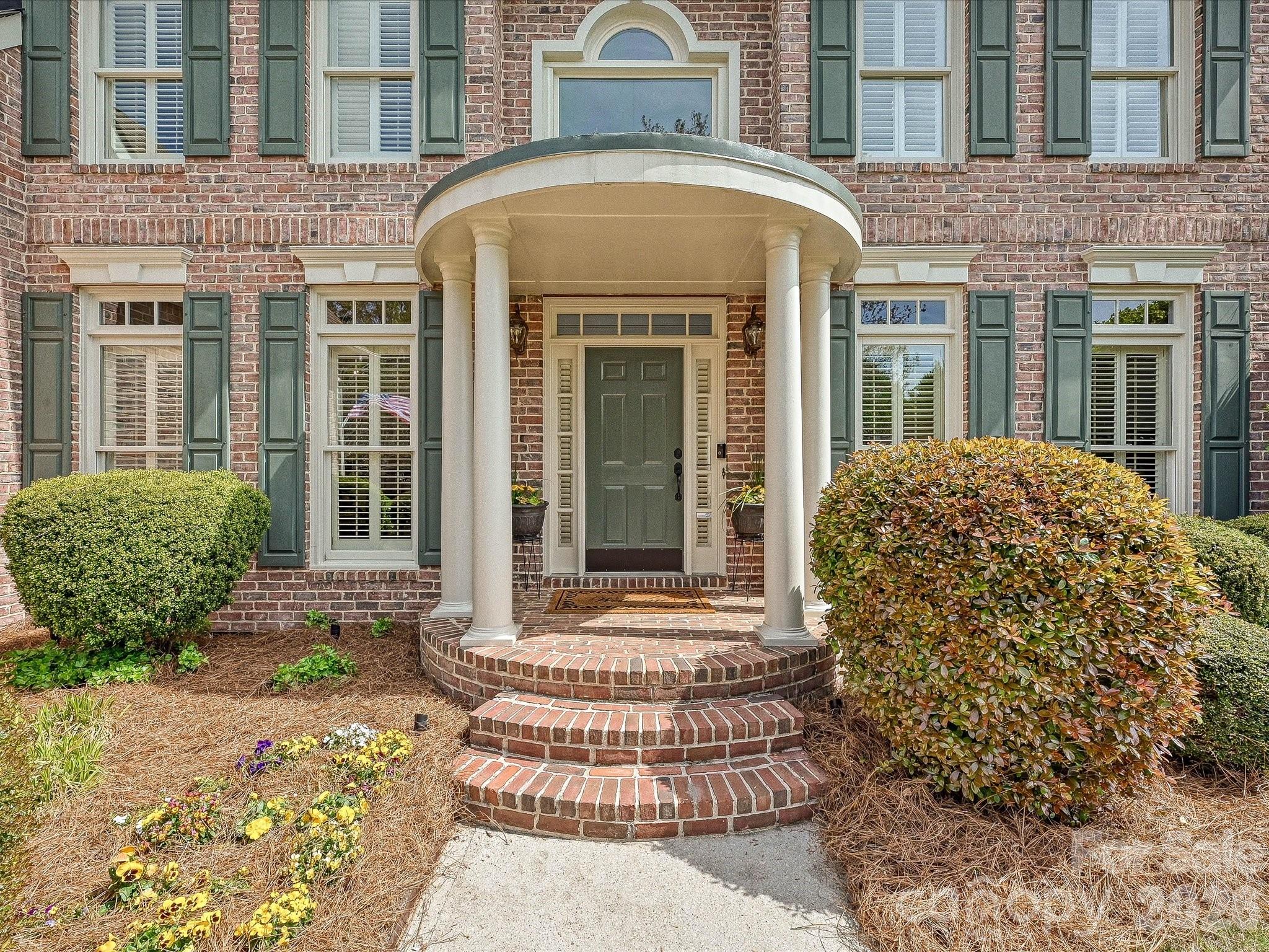 6232 Woodleigh Oaks Drive Charlotte NC 28226