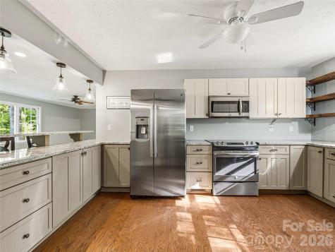 100 Hummingbird Lane Columbus NC 28722