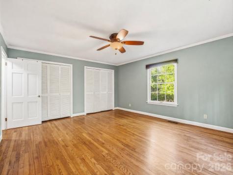 100 Hummingbird Lane Columbus NC 28722