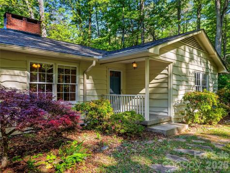 100 Hummingbird Lane Columbus NC 28722